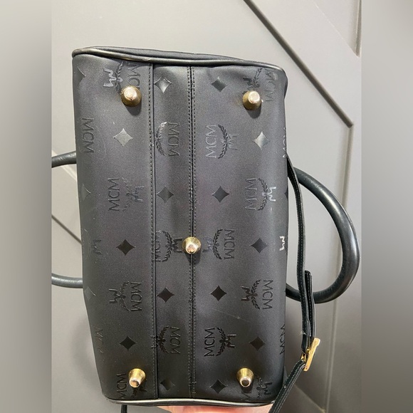 MCM Boston Shoulder/Crossbody Bag - Picture 11 of 16